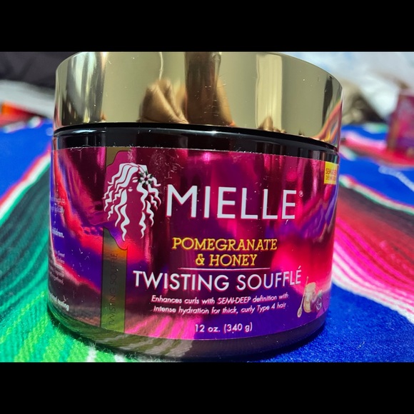 Twisting Soufflé by Mielle - Picture 1 of 2